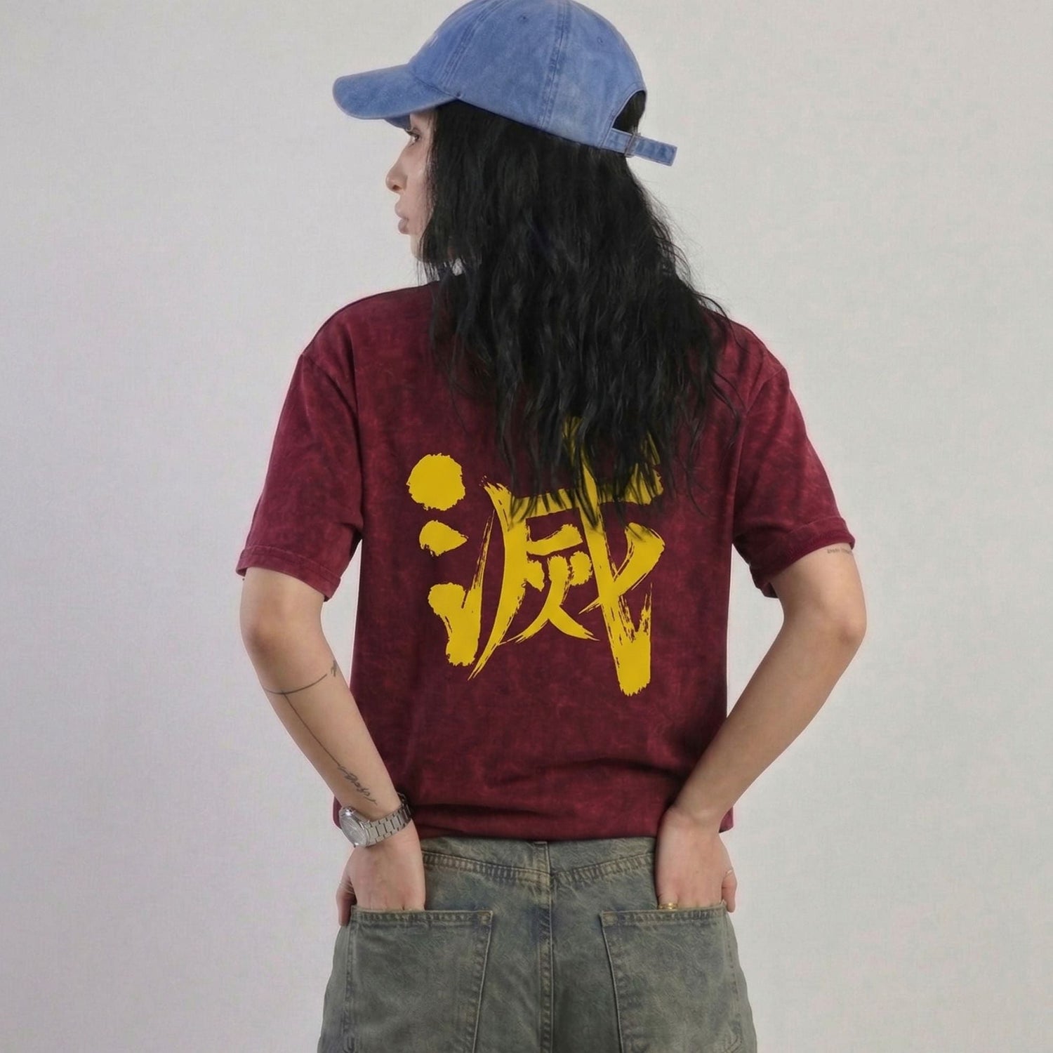 T-SHIRT