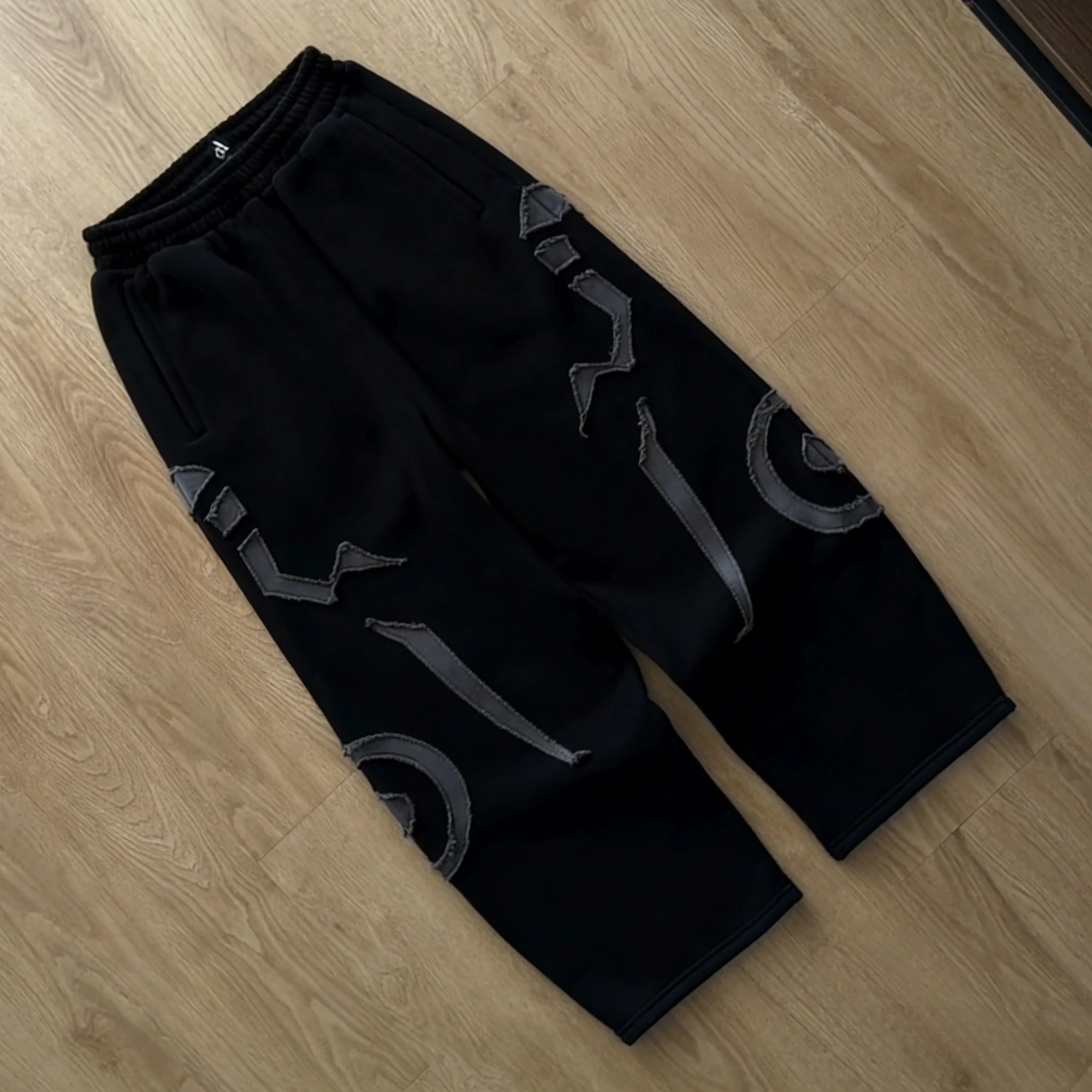 KING OF CURSES – TRACKSUIT